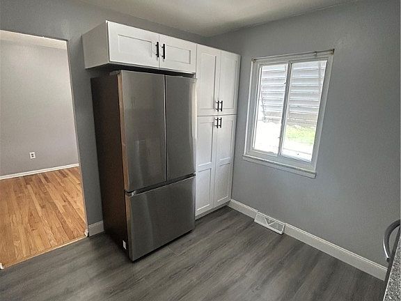 5th image of 8120 Whittington Dr