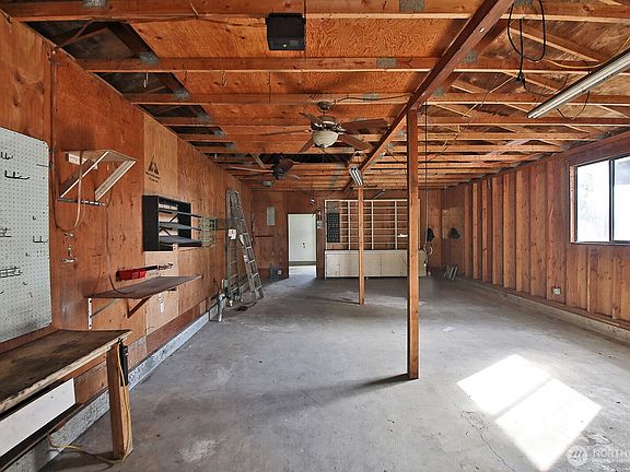 5th image of 866 Bobwhite Lane