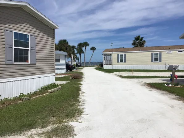 200 Banana River Dr #H-11, Merritt Island, FL 32952