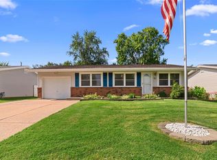 39 Steeplechase Dr, Saint Peters, MO 63376