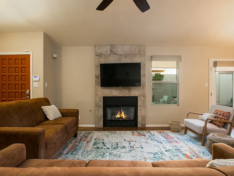 10916 Academy Ridge Rd NE — Photo 7