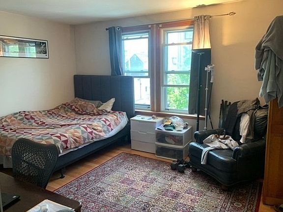 5th image of 24 P St APT 2
