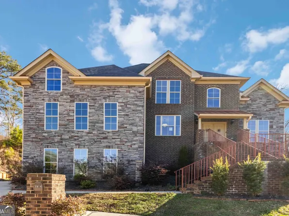 2914 Battlecrest Dr, Decatur, GA 30034