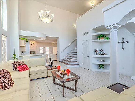 5th image of 12648 Tierra Coral Ct