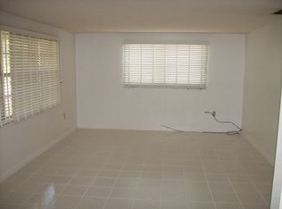 10007 N Hartts Dr, Tampa, FL 33617