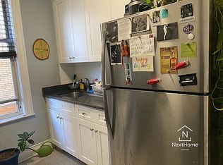 30-48 33rd St #2F, Astoria, NY 11102