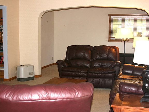 4th image of 505 S Niles Ave