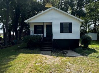 105 W Ohio Ave, Bessemer City, NC 28016