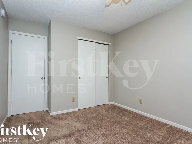 6518 Redland Way — Photo 12