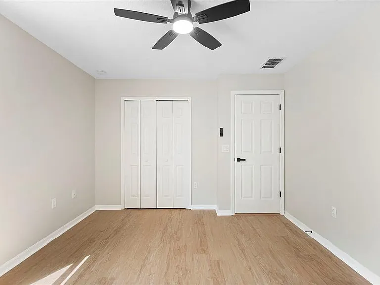 1227 Tivoli Dr — Photo 22