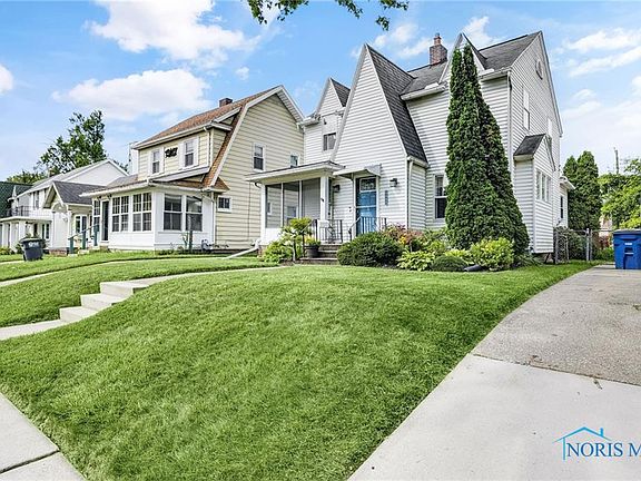 3rd image of 4409 Walker Ave