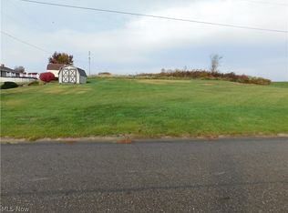 Tomlinson, Adena, OH 43901