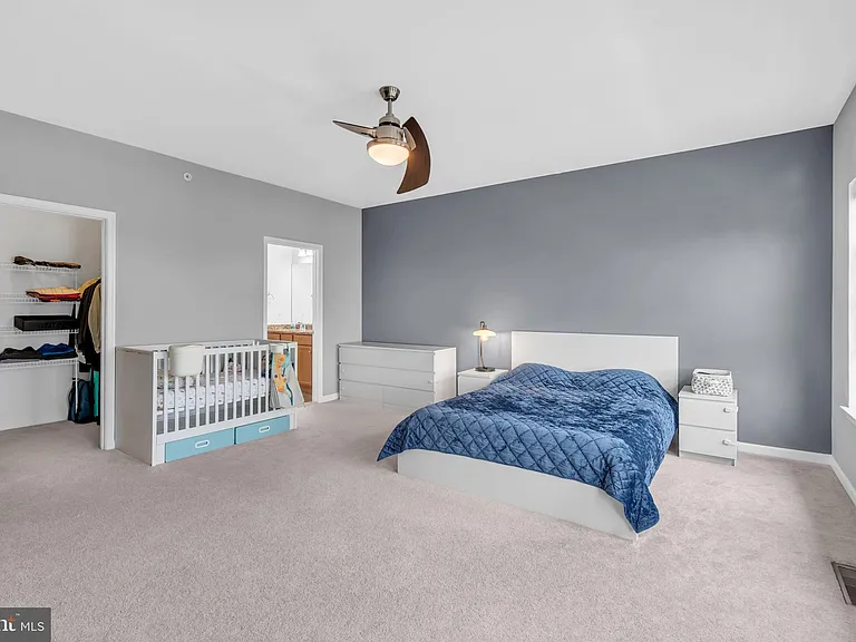 21600 Romans Dr — Photo 23