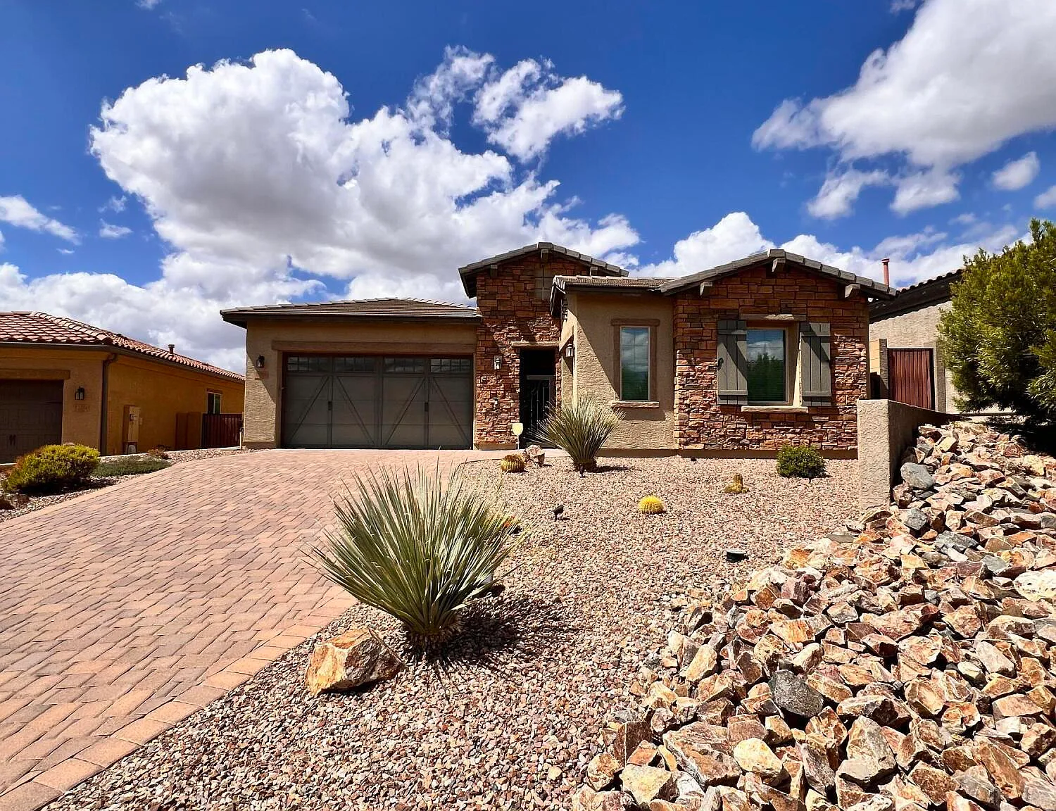 3 bed, 2.5 bath, 2278 sqft, $3,500 — Photo 1