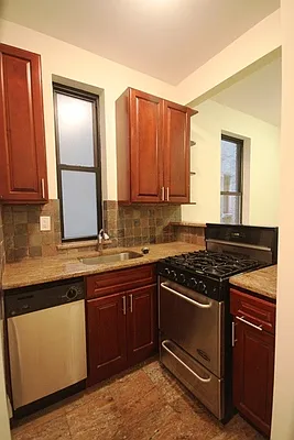 Rented by (Legacy) NY Quality Living Uptown | media 5