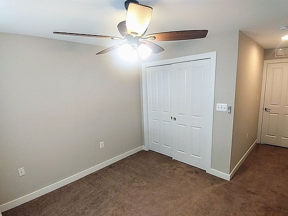 5th image of 2421 E Eager St