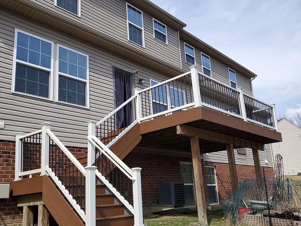 2nd image of 8047 Hinsdale Ln