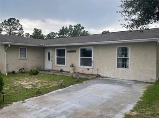 9300 SE Maricamp Rd, Ocala, FL 34472