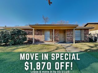221 Colonel Dr, Garland, TX 75043