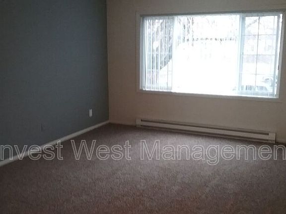 3rd image of 1620 11th Ave #4