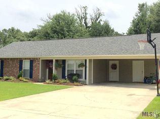 9178 Paris Ave, Denham Springs, LA 70706