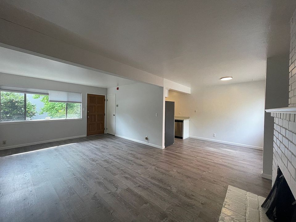 1st image of 262 Hanover Ave #3