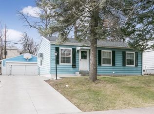 184 W Post Rd NW, Cedar Rapids, IA 52405