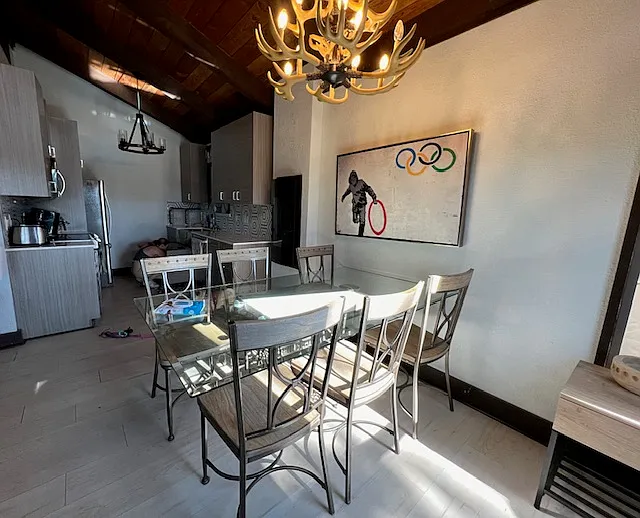 315 Olympic Ct #F-6 — Photo 3