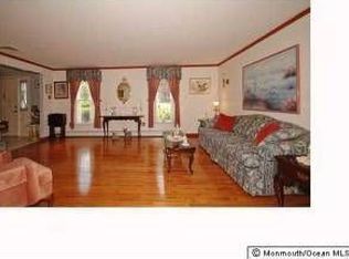 87 Bennett Rd, Matawan, NJ 07747