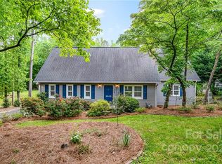 8809 Glencroft Rd, Mint Hill, NC 28227
