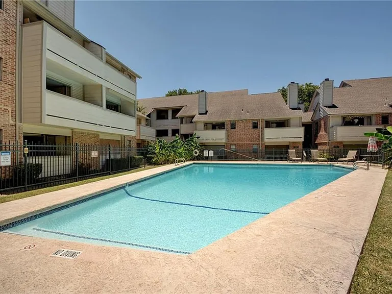 2500 Burleson Rd #319 — Photo 18