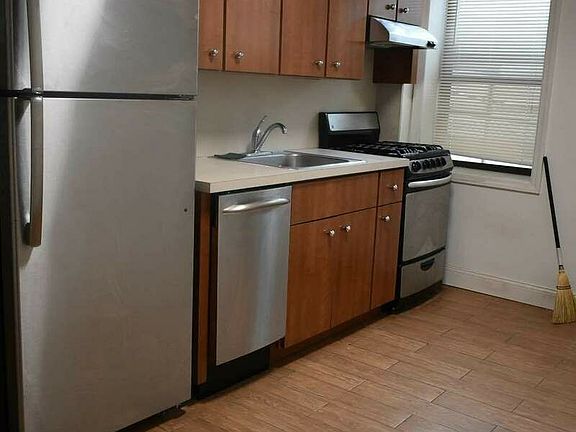 5th image of 6809 Burns St APT A3