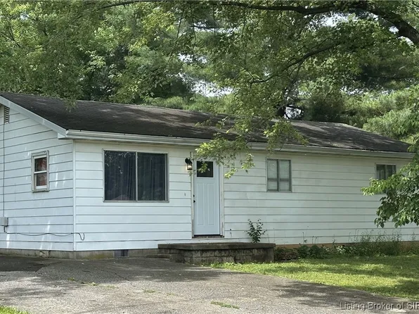 462 W Sibbit Street, Paoli, IN 47454