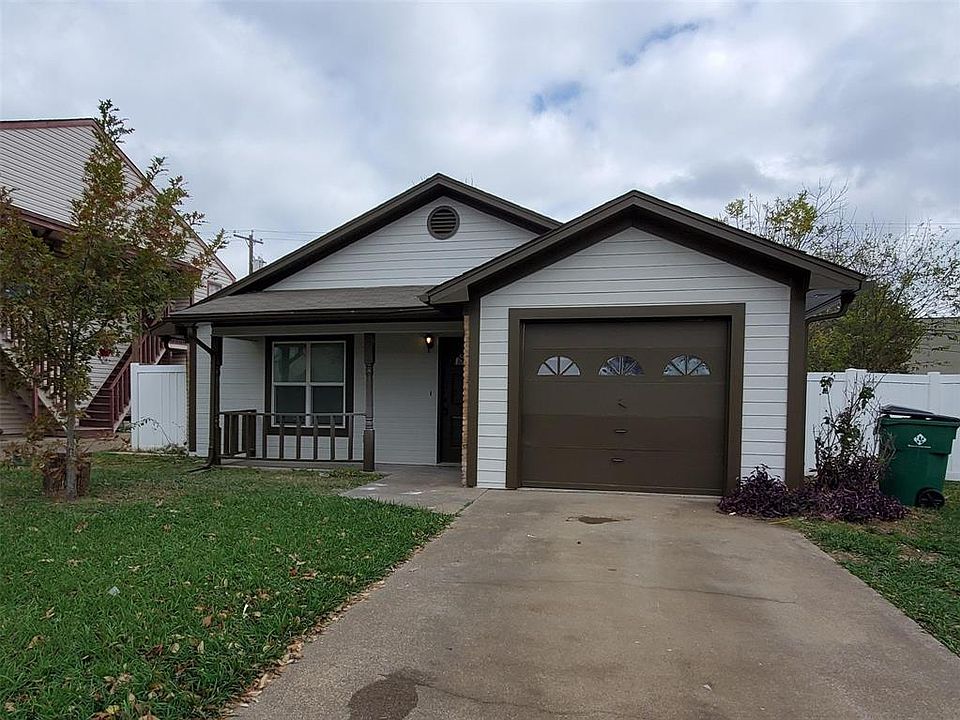 1st image of 401 Cates Dr