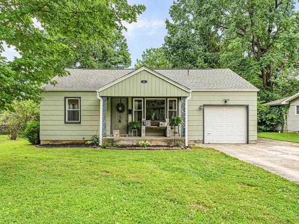 1327 S Lone Pine Avenue, Springfield, MO 65804