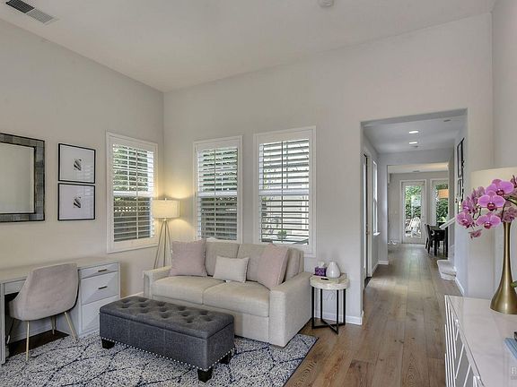 3rd image of 23 Woodbridge Way