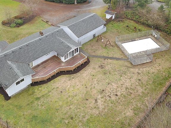 3rd image of 9005 201st Street Ct E