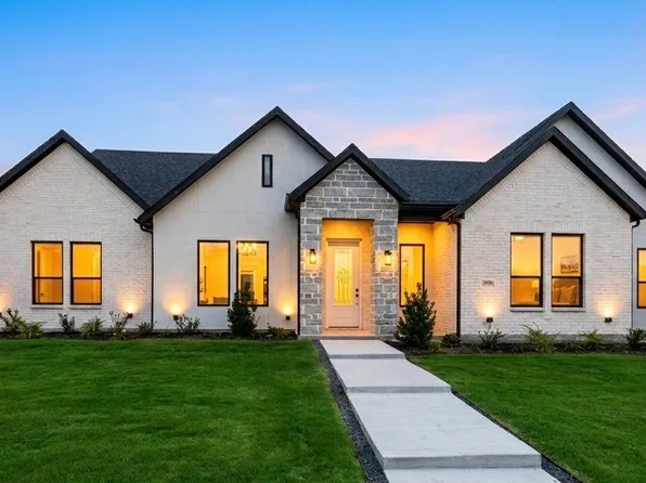 1005 Devonshire Dr S, Forney, TX 75126