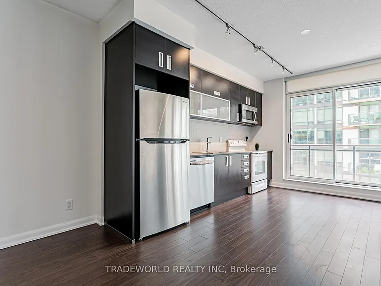 205 Frederick St #909 — Photo 6