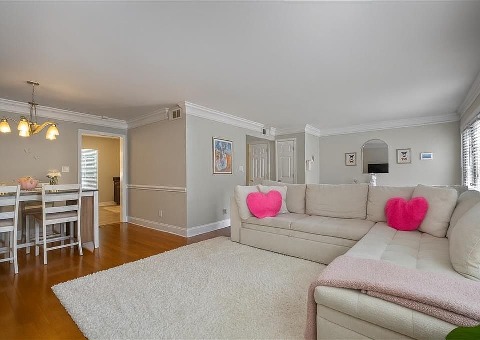 1st image of 6980 Roswell Rd Unit A8