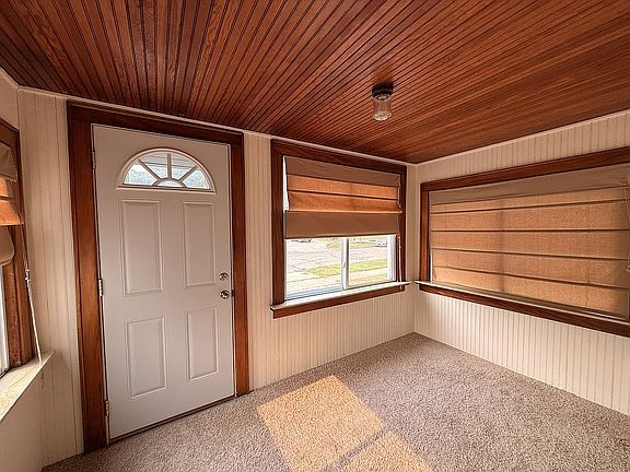 5th image of 2325 Harrison Ave