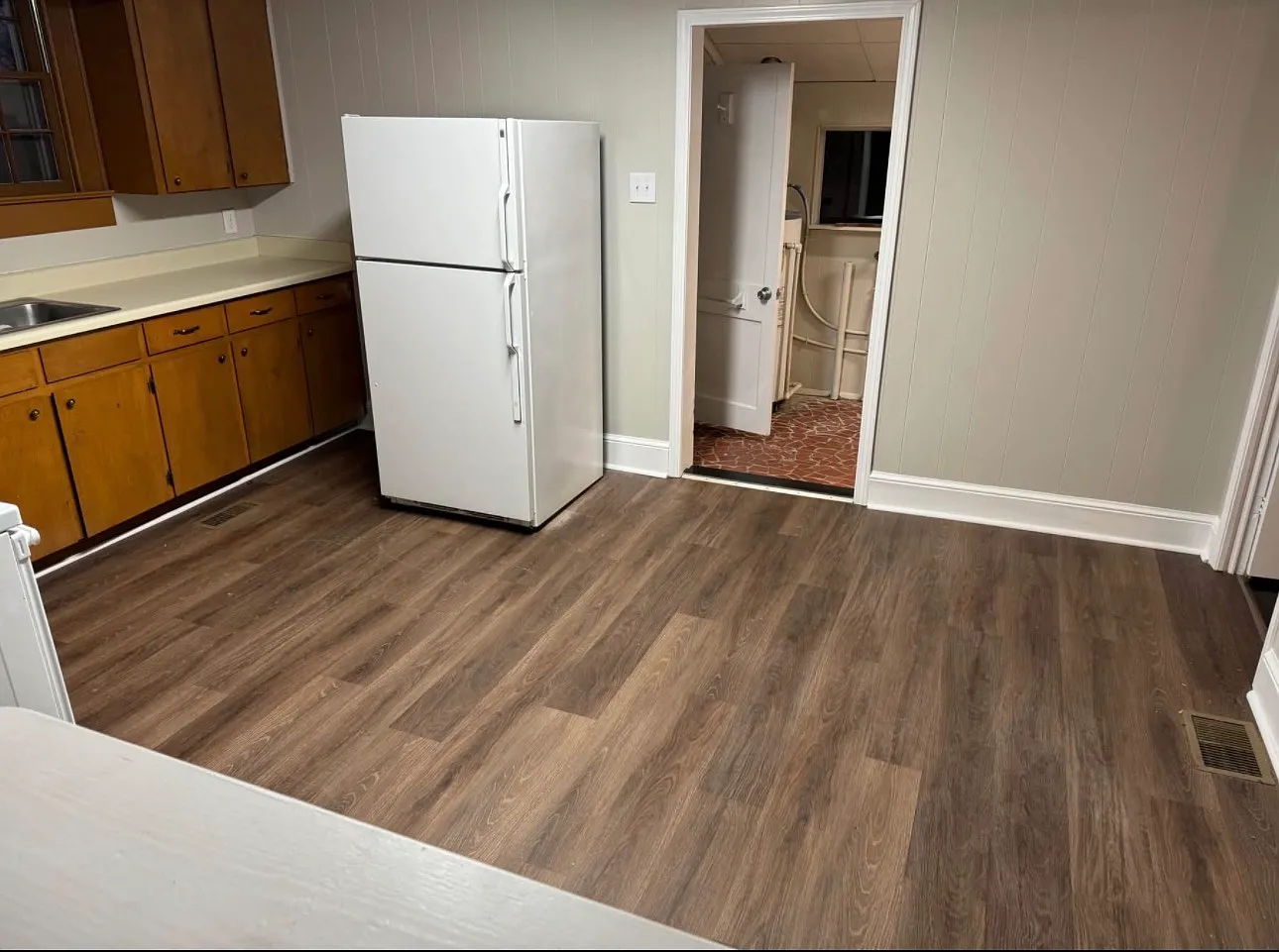 2 bed, 1154 sqft, $1,100 — Photo 3