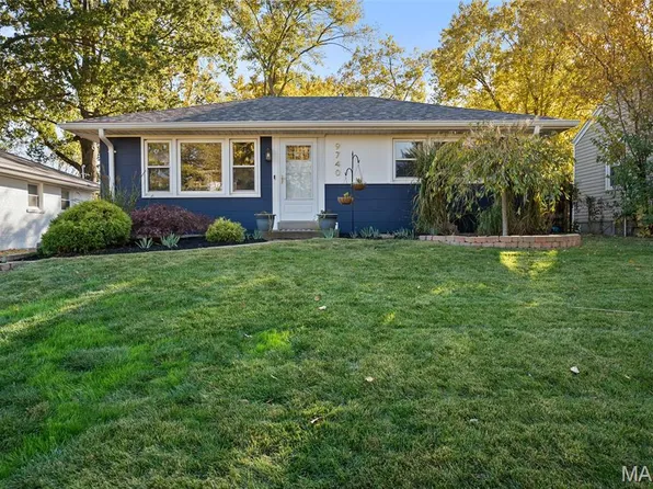 9740 Old Warson Rd, Saint Louis, MO 63124