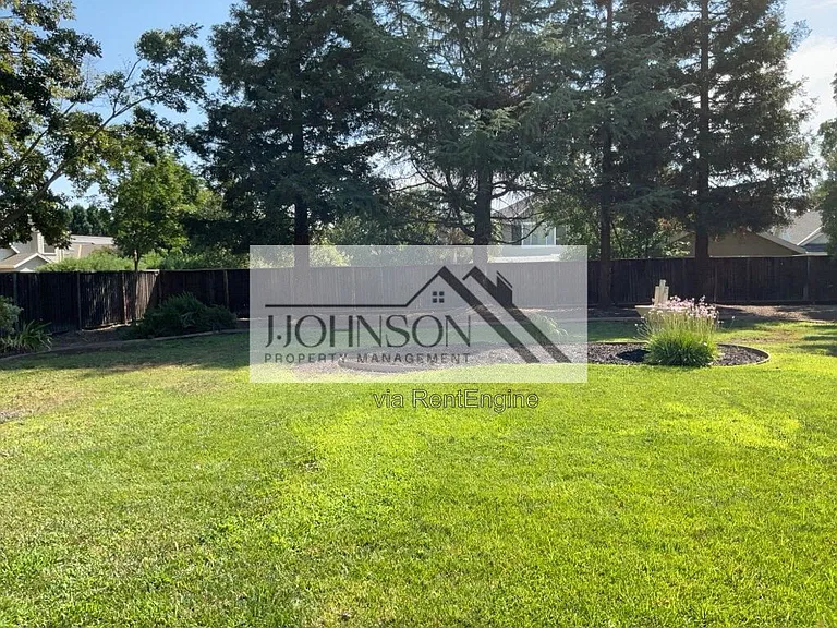 2408 Victor Ct — Photo 27
