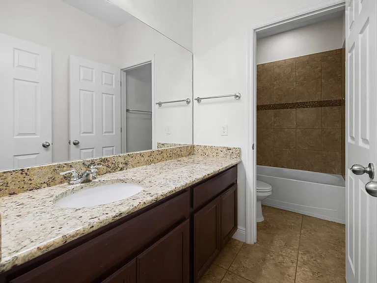 9306 Mira Valle Ln — Photo 26