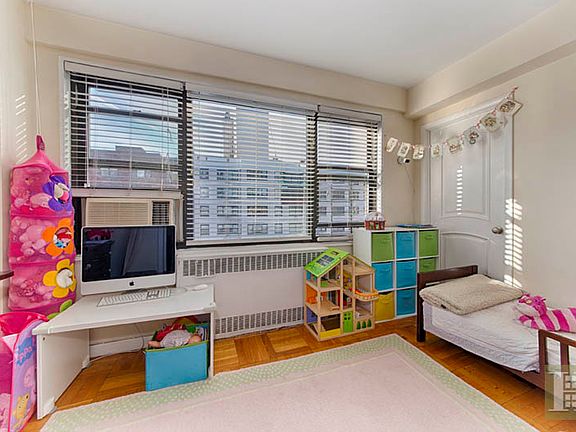 5th image of 425 E 79th St APT 15J
