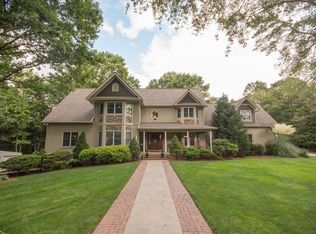 146 Heatherstone Dr, Franklin, NC 28734