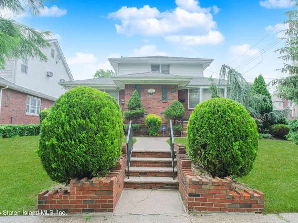 125 Westcott Blvd, Staten Island, NY 10314