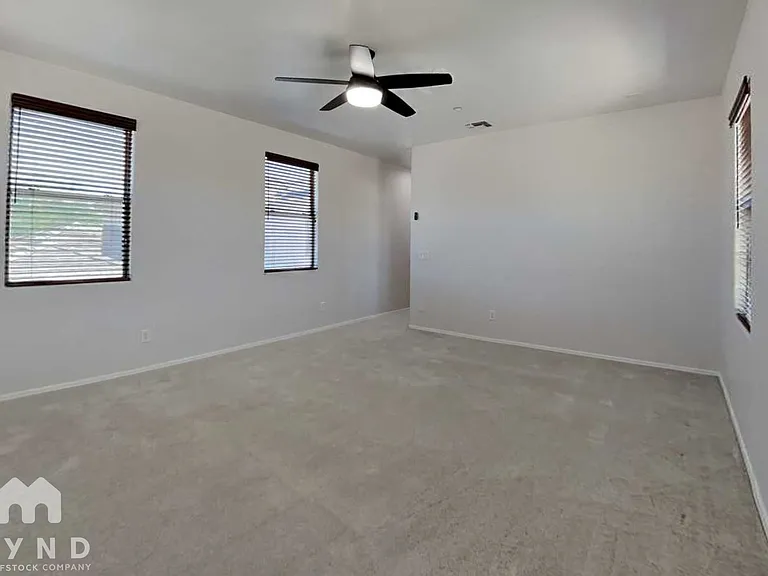 2433 W Horsetail Trl — Photo 11