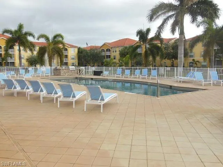 Pool 2